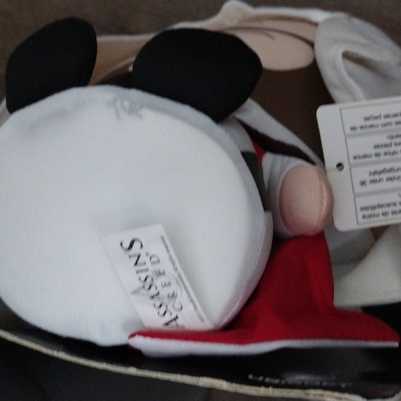 🎁Assassin's Creed Ezio Plush Doll Toy 12 in - Picture 7 of 7